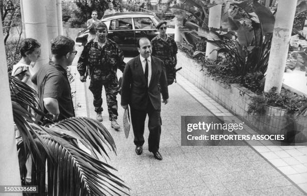 Krim Belkacem, signataire des Accords d'Evian, à Alger après l'indépendance de l'Algérie en septembre 1962