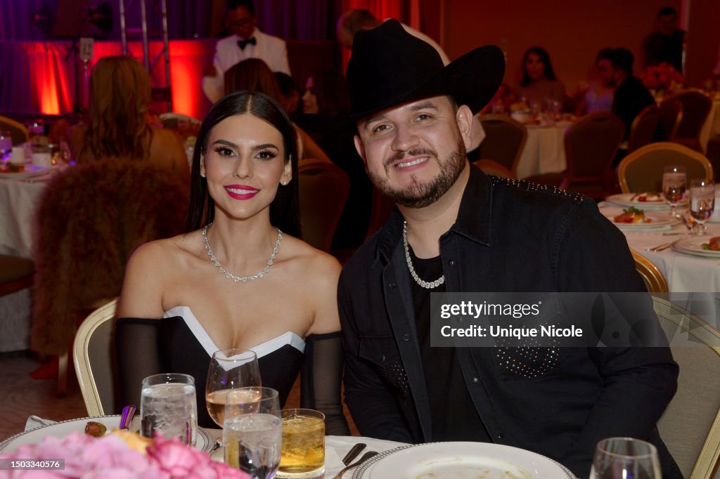 Eden Munoz with his wife at the 2023 SESAC Latina Music Awards at The