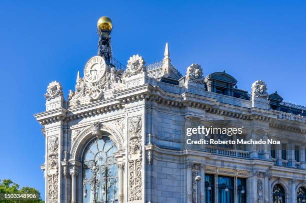 bank of spain building - banco fotografías e imágenes de stock
