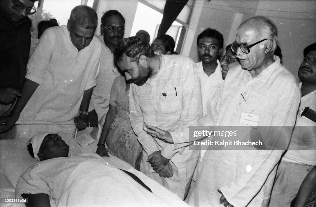 Narendra Modi - Lal Krishna Advani - Gujarat - 1992 - India