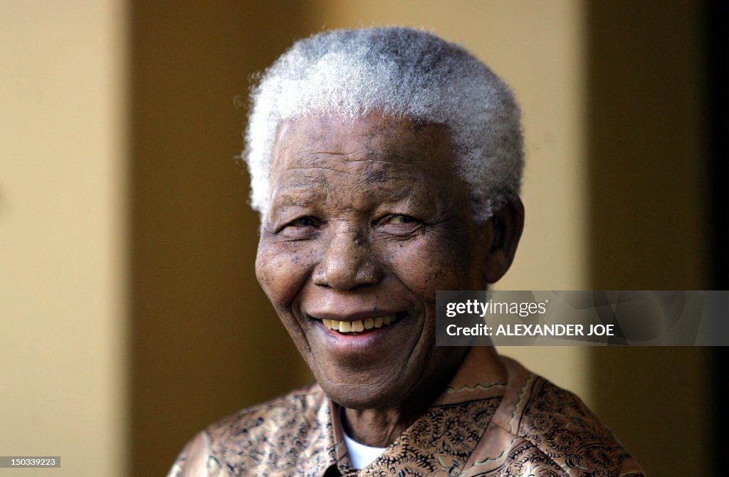 SAFRICA-MANDELA-ZUMA
