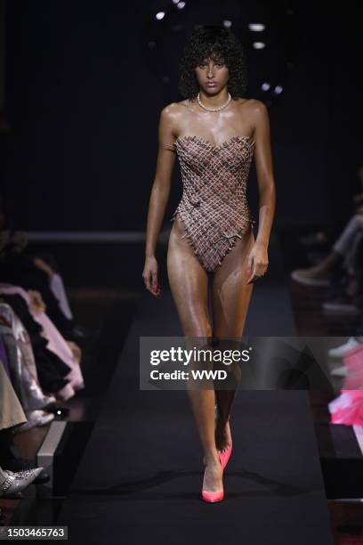 Model on the runway at the Viktor&Rolf Fall 2023 Couture Collection Fashion Show on July 5, 2023 in Paris, France.