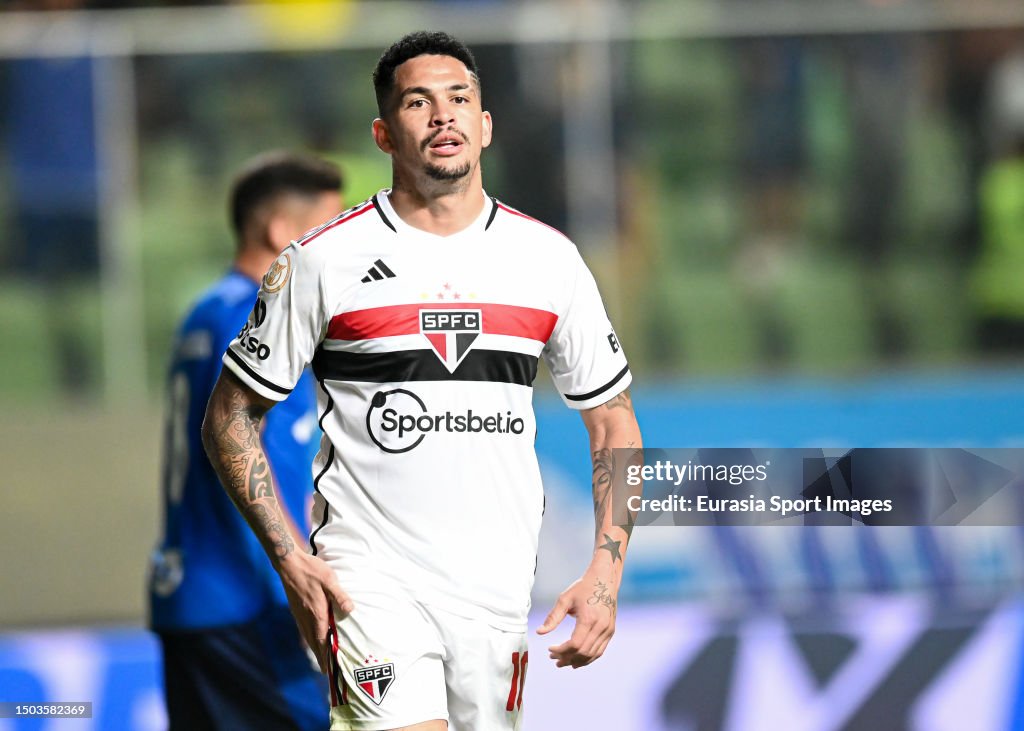 Luciano da Rocha of Sao Paulo walks in the field during Brasileirao ...