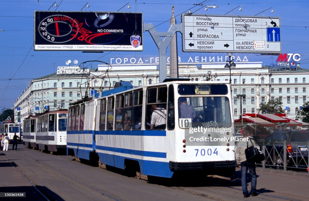 Trams on Ploshchad Vosstania, Nevsky Prospekt.