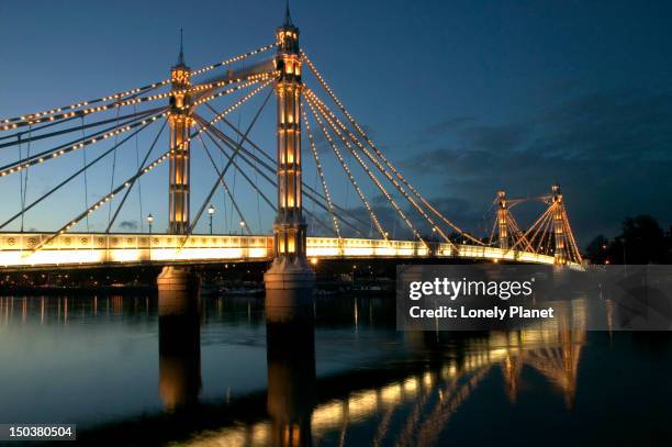 albert bridge, chelsea. - lpiowned stock pictures, royalty-free photos & images