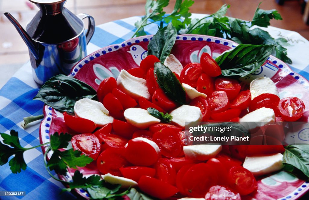 Insalata caprese.