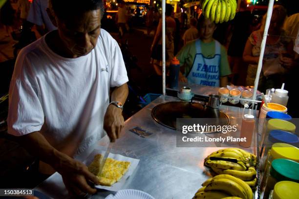 Thai Roti Photos and Premium High Res Pictures - Getty Images