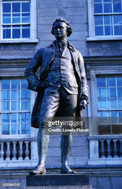 statue of burke at trinity college. - lpiowned stock pictures, royalty-free photos & images