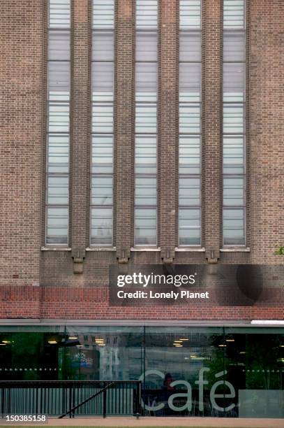 tate modern gallery. - lpiowned stock pictures, royalty-free photos & images