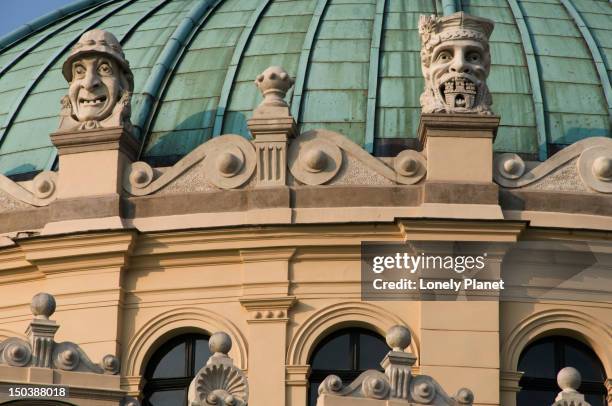 facade detail of slowacki theatre, plac sw ducha 4, old town. - ducha stock-fotos und bilder