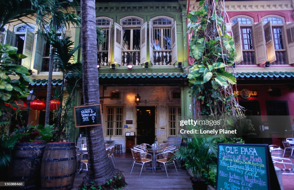 Exterior of Que Pasa Pub on Emerald Hill Road.