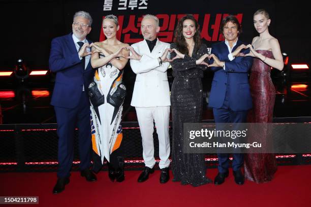 Christopher McQuarrie, Pom Klementieff, Simon Pegg, Hayley Atwell, Tom Cruise and Vanessa Kirby attend the "Mission: Impossible – Dead Reckoning Part...