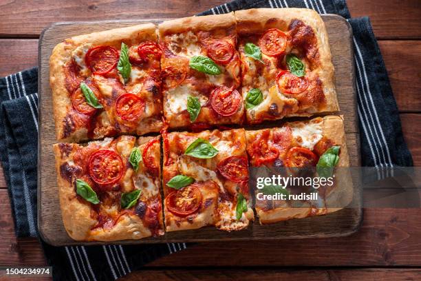 sheet pan pizza - baking sheet stock pictures, royalty-free photos & images