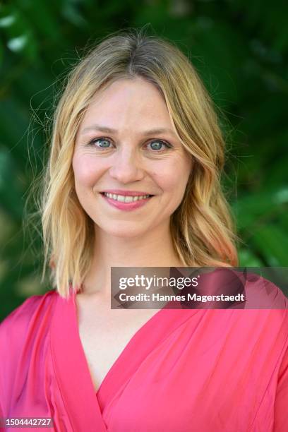 192 Teresa Rizos Photos & High Res Pictures - Getty Images