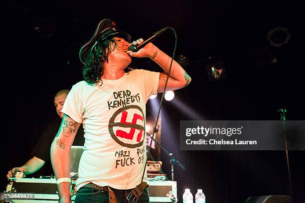Mickey The Rapper 110 Viper (Rapper) Stock Photos, High-Res Pictures, and Images - Getty ...