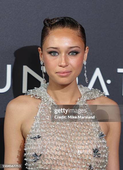 Ella Rae Singer Ella-Rae Smith arrives at the