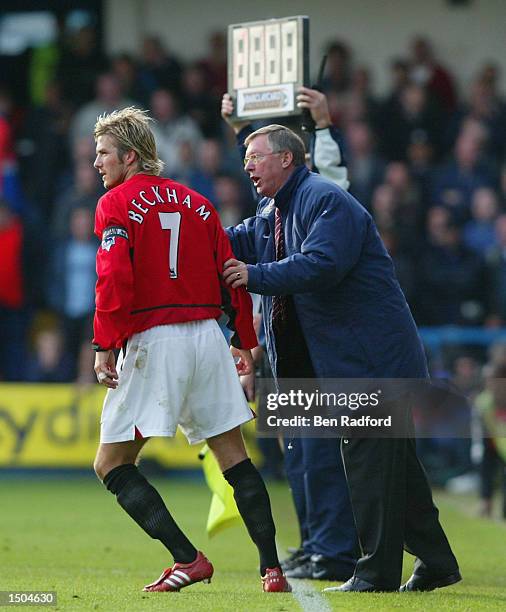 Manchester United manager Sir Alex Ferguson gives instructions to David Beckham during the FA Barclaycard Premiership match between Fulham and...