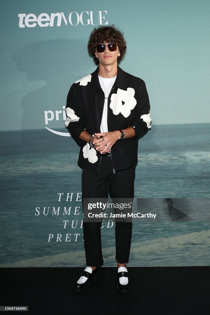 Teen Vogue & Cast Of "The Summer I Turned Pretty" Celebrate Season 2