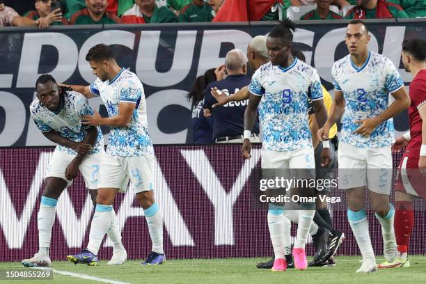 Alberth Elis of Honduras reacts after scoring the tying goal and being injured during a Group B match between Qatar and Honduras as part of the 2023...