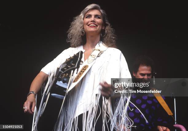 Emmylou Harris performs during Countryfest at Shoreline Amphitheatre on June 21, 1992 in Mountain View, California.