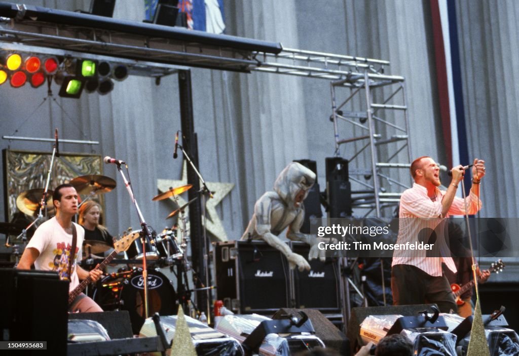 Stone Temple Pilots In Concert - Berkeley CA 1993