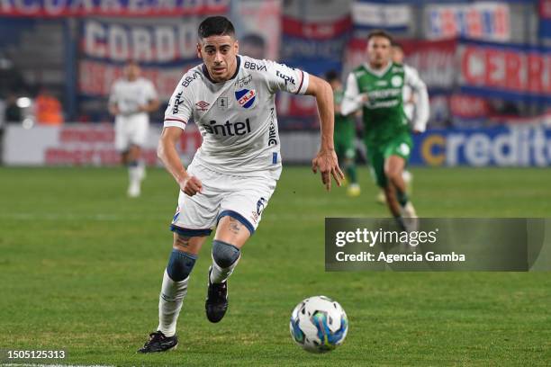 Camilo Cándido of Nacional controls the ball during a match between Nacional and Plaza Colonia as part of Torneo Intermedio 2023 at Gran Parque...