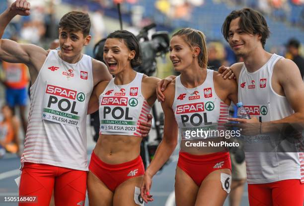 Maks Szwed, Anna Kielbasinska, Natalia Kaczmarek and Igor Bogaczynski of Poland, are celebrating after winning the 4 x 400m Relay Mixed, at the...