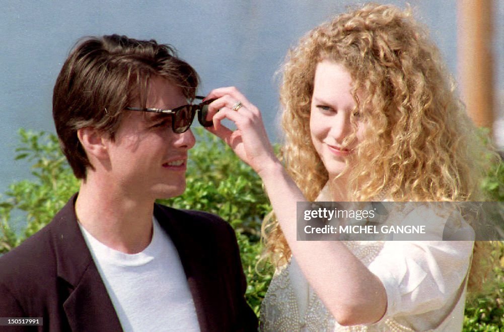 FRANCE-TOM CRUISE POSES WITH WIFE