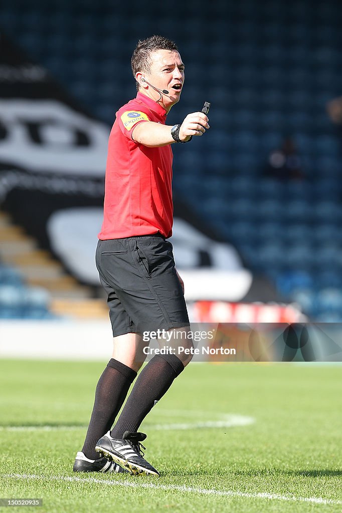 Rochdale v Northampton Town - npower League Two