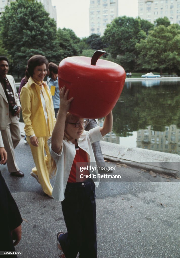Amy Carter And 'Big Apple'