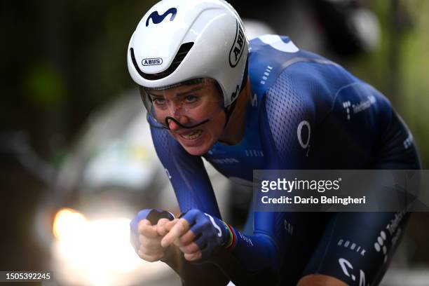 Annemiek Van Vleuten of The Netherlands and Movistar Team sprints during the 34th Giro d'Italia Donne 2023, Stage 1 a 4.4km individual time trial...