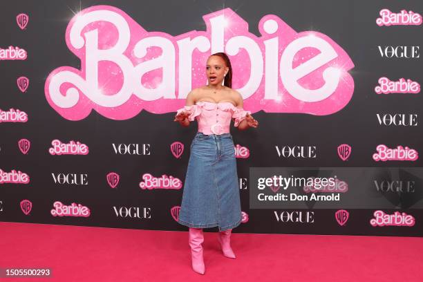 Sisi Stringer Rack 406 Sisi Stringer Photos & High Res Pictures - Getty Images