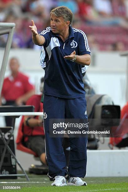 Head coach Dan Vasile Petrescu of Moscow reacts during the UEFA Europa League Qualifying Play-Off match between VfB Stuttgart and FC Dynamo Moscow at...