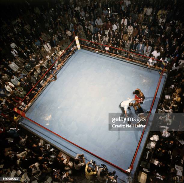 Jimmy Rondeau 23 El Poliedro Stock Photos, High-Res Pictures, and Images - Getty Images
