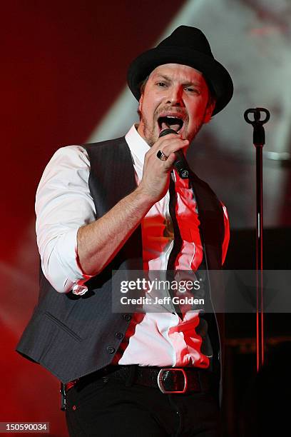 Gavin DeGraw performs at The Greek Theatre on August 19, 2012 in Los Angeles, California.