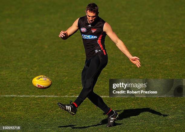 Kyle Hardingham 212 Kyle Hardingham Photos & High Res Pictures - Getty Images