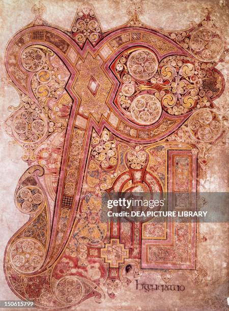 Monoscript K Book Of Kells Manuscript Photos and Premium High Res Pictures - Getty ...