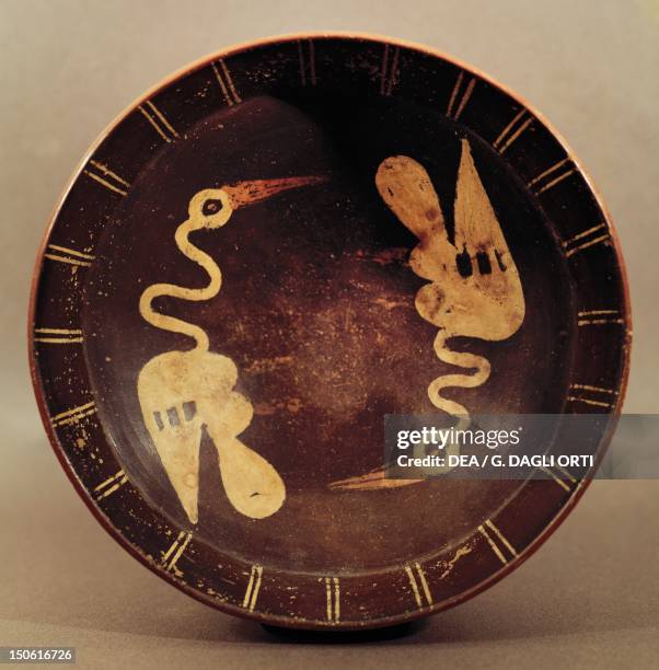 Nazca Pottery Photos and Premium High Res Pictures - Getty Images
