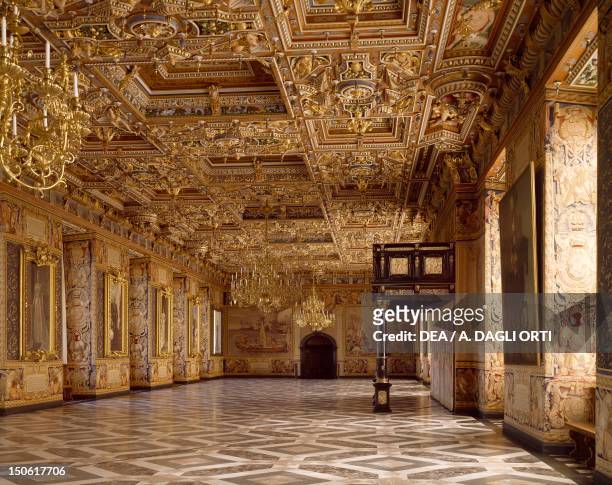 Renaissance hall known as the Hall of Knights, Frederiksborg Castle, Hillerod, built during Christian IV's reign, by the Steenwinkel father and son...