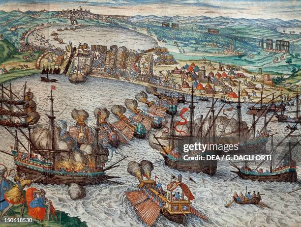 The capture of La Goulette and Tunis by Charles V by Franz Hogenberg , engraving. Tunisia, 16th century.