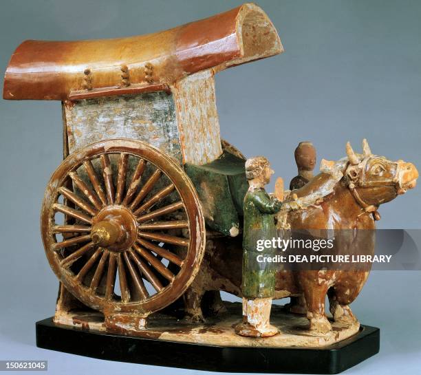 Cart pulled by an ox, glazed tri-colour pottery funerary model, China. Chinese Civilisation, Sui Dynasty, 5th-7th centuries.