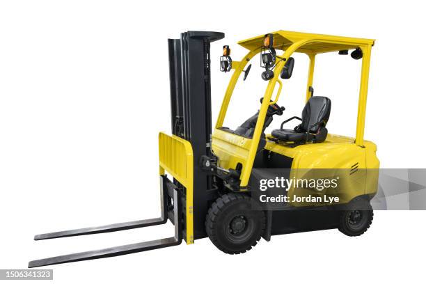 forklift (isolated) on white background - carretilla elevadora fotografías e imágenes de stock