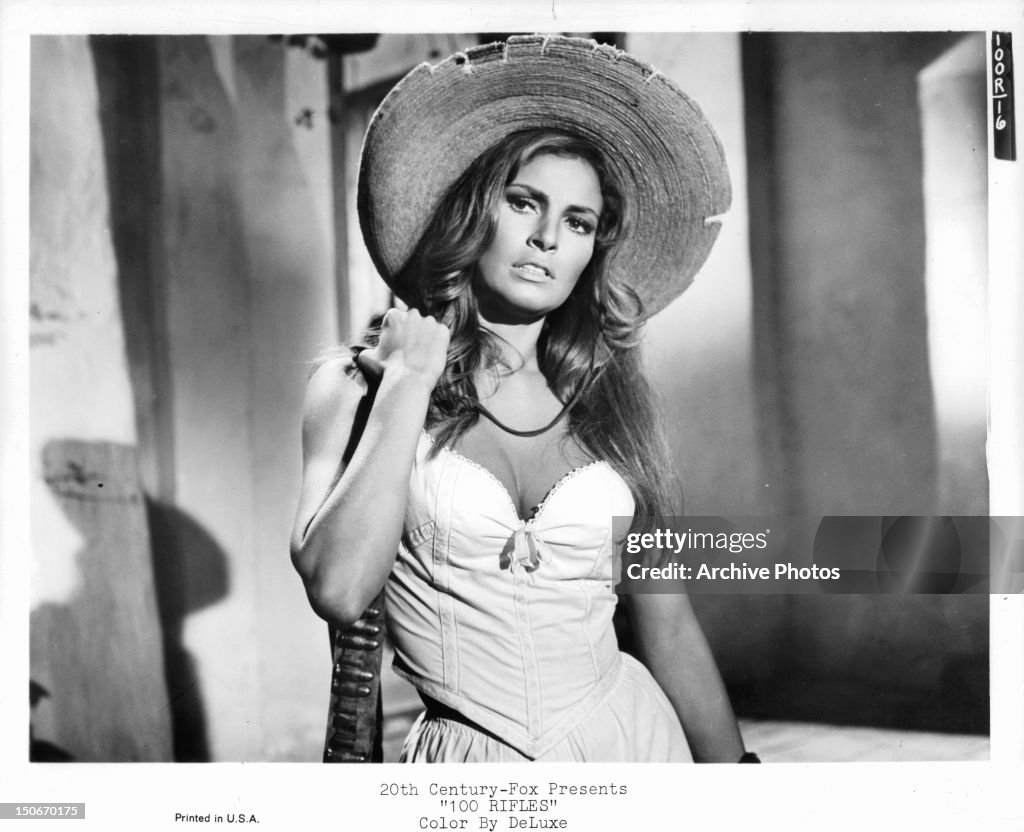 Raquel Welch In '100 Rifles'