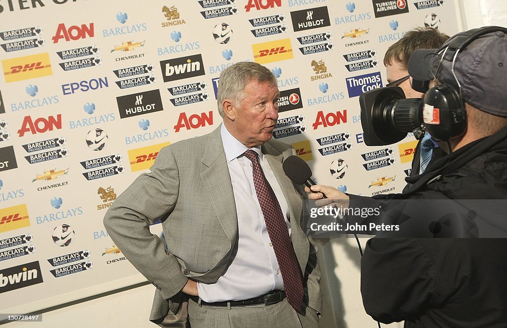 Manchester United v Fulham - Premier League