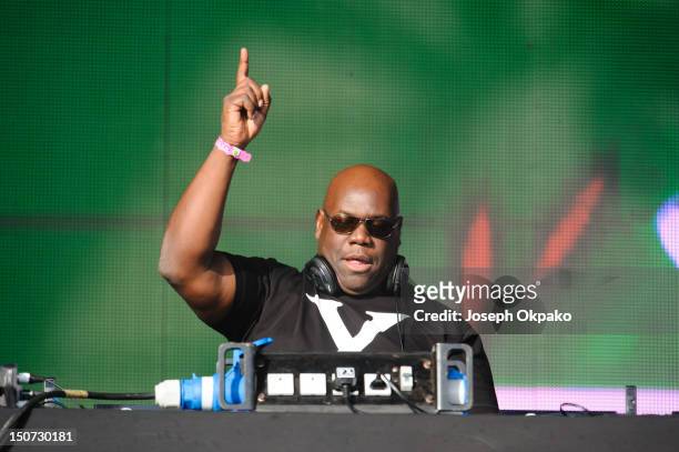 Carl Cox performs at SW4 festival at Clapham Common on August 25, 2012 in London, England.
