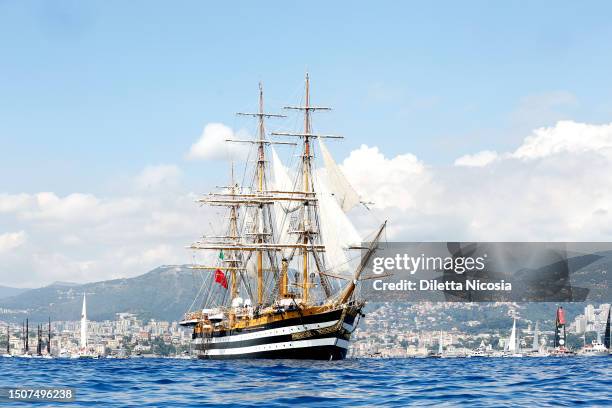 The historic training ship of the Italian Navy, Amerigo Vespucci, during its departure from the port of Genoa to embark on its around-the-world...