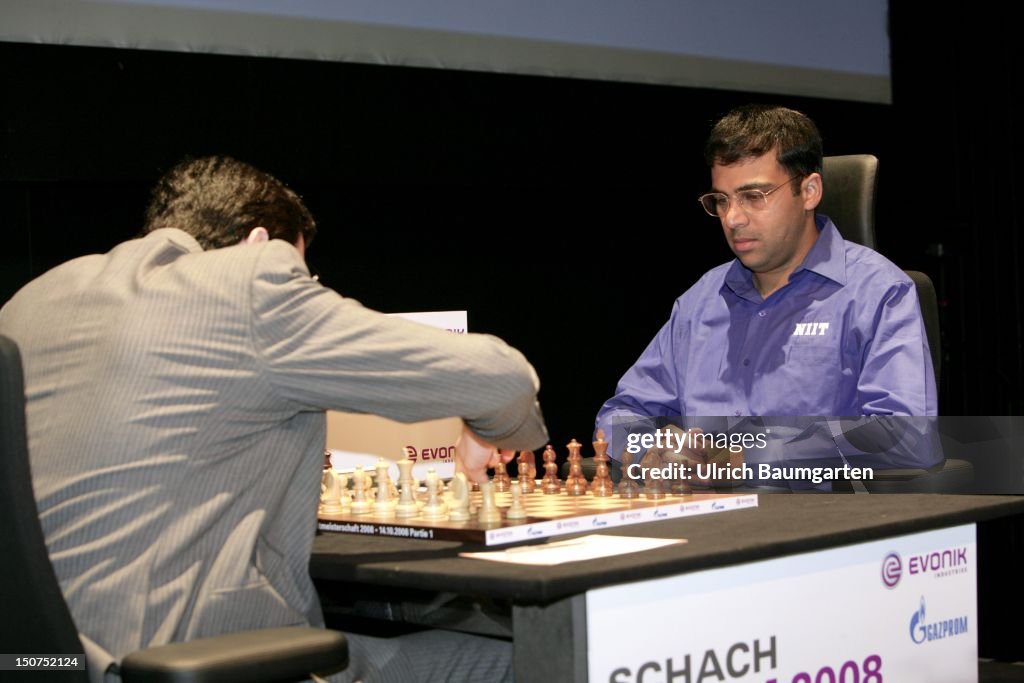 GERMANY, BONN, Opening match of the world chess championship 2008 in  News Photo - Getty Images