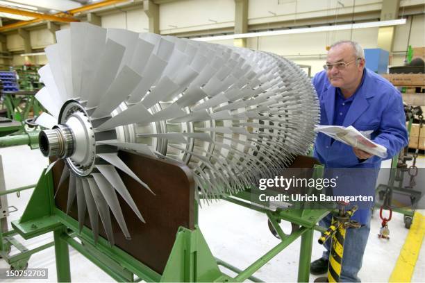 J 79 Engine J79 Engine Photos and Premium High Res Pictures - Getty Images