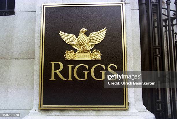 What Is Riggs Pnc Bank Building (Washington Dc) Photos and Premium High Res Pictures ...