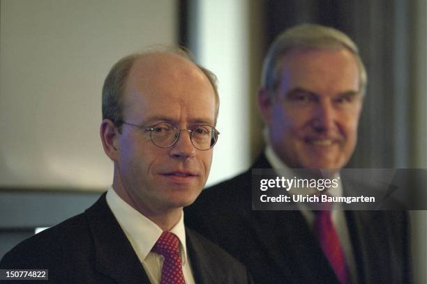 Dr Nikolaus Von Bomhard Photos and Premium High Res Pictures Getty Images